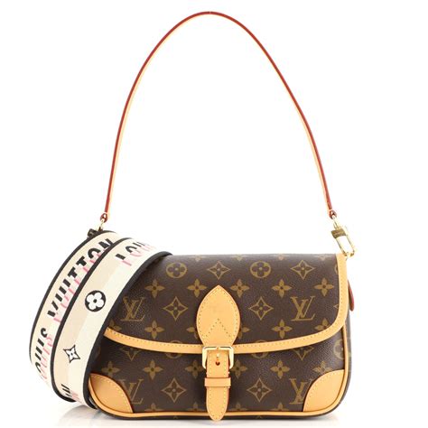 bolsa louis vuitton clon|louis vuitton diane bag 2022.